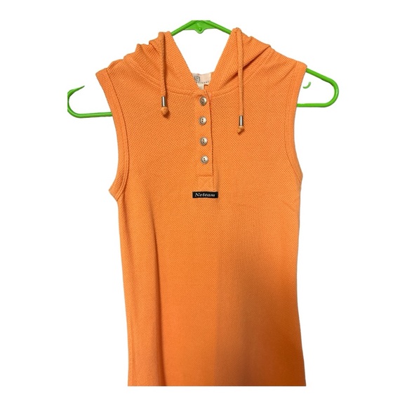 NET International dress - Picture 2 of 5